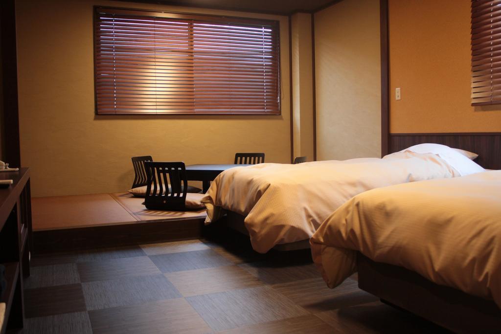 Tokiwa Ryokan Никко Экстерьер фото