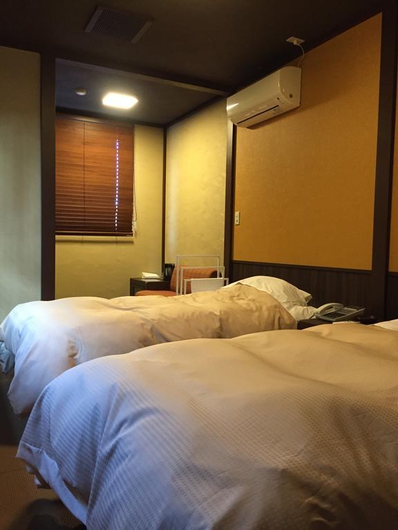 Tokiwa Ryokan Никко Экстерьер фото